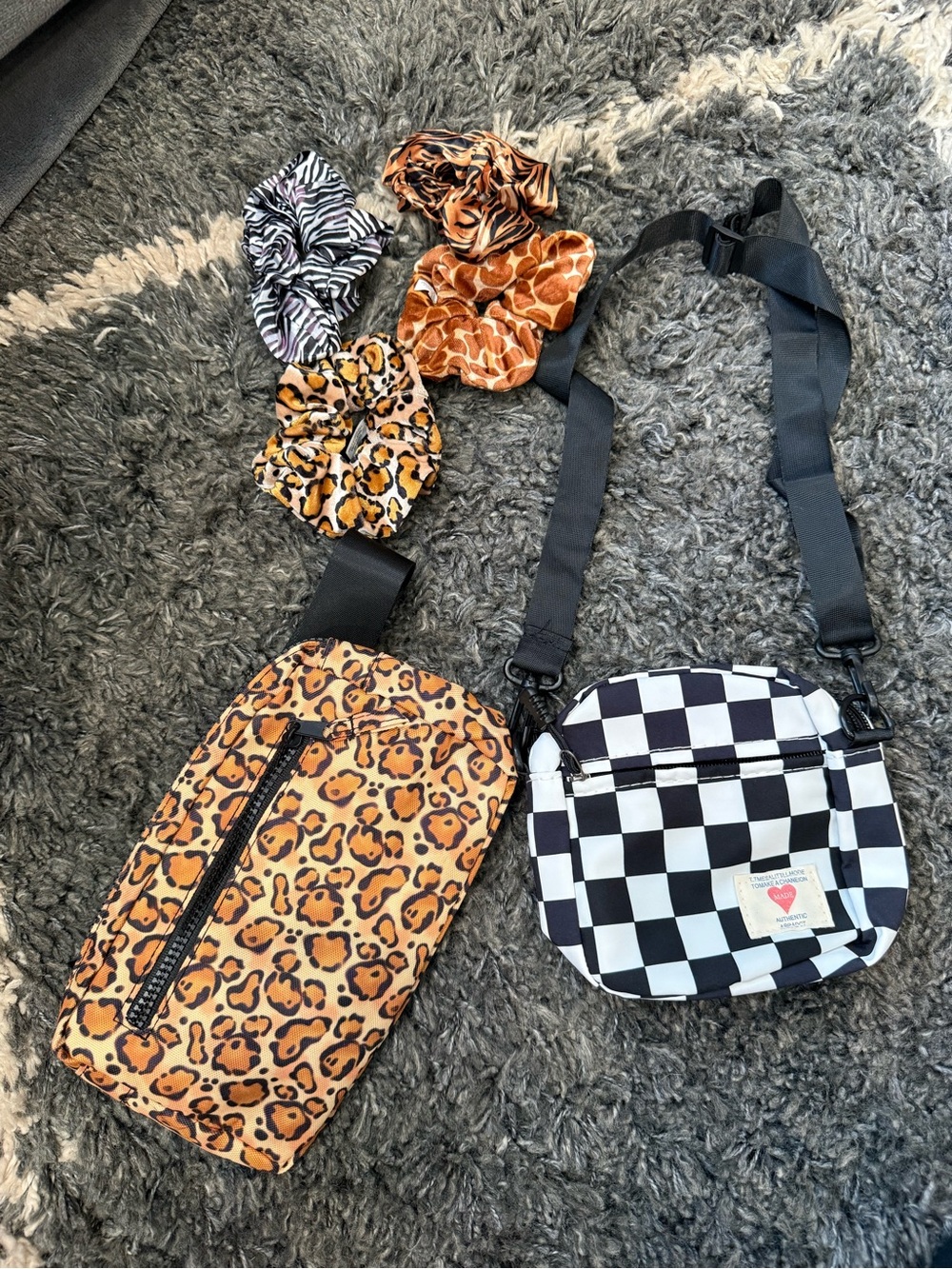 Bag bundle‎ with scrunchies NWOT